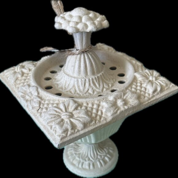 Henfeathers Ivory Colored Cast Iron Urn - Picture 5 of 5